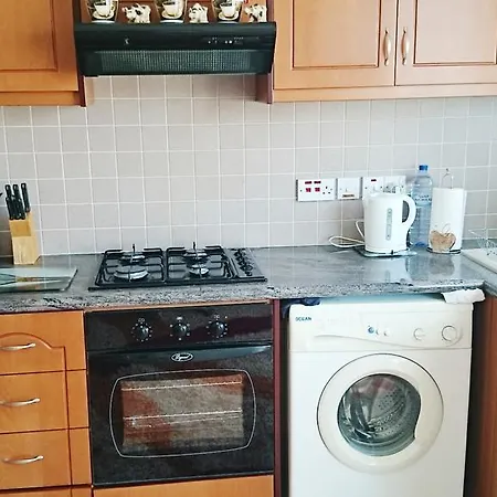 Apartment Universal