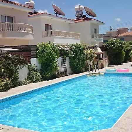 Apartman Universal *