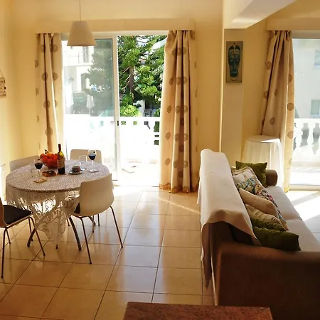Apartman Universal Paphos